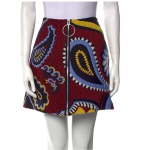 Stylish Paisley Patterned Skirt